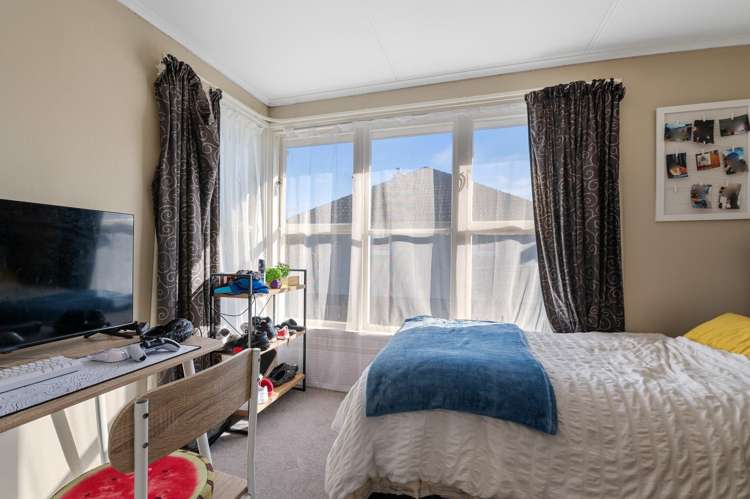 6 Puriri Crescent Hillcrest_10