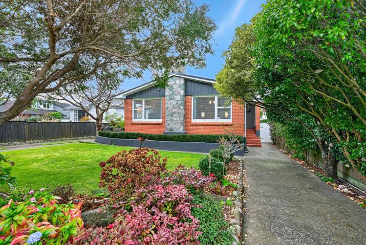 26 Wai-iti Crescent Woburn_1