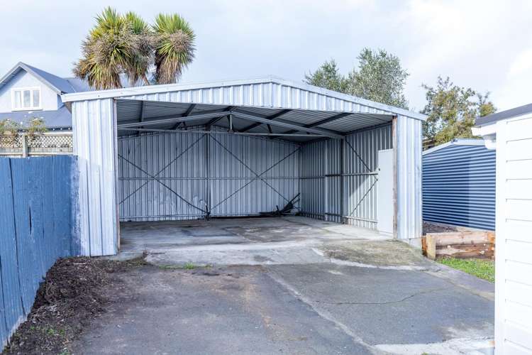 28 Luxmoore Road Waimataitai_17