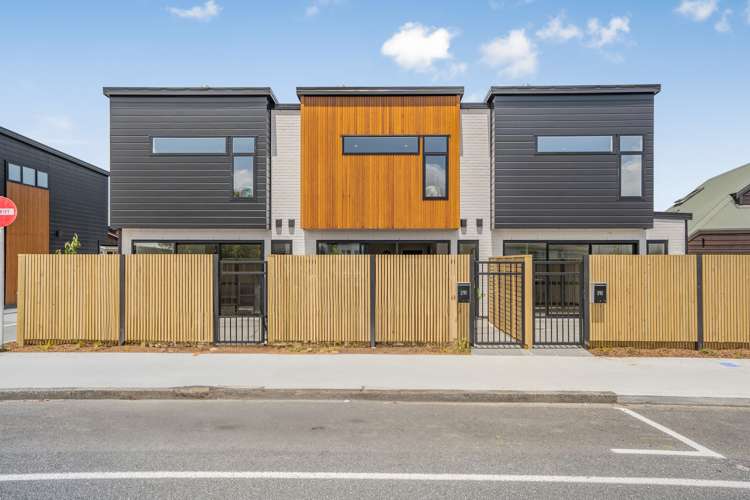 2/90 Knights Road Woburn_20