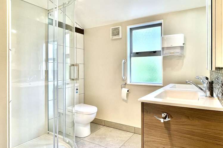 39b Simla Crescent Khandallah_12