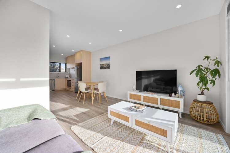 29 Treloar Crescent Hobsonville_7