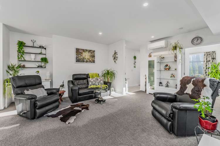 16 Cellars Way Yaldhurst_11