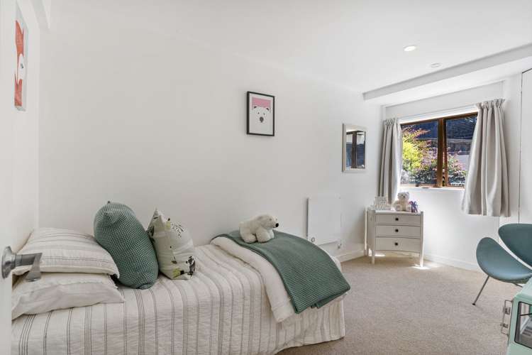 1/10 Lydia Avenue Northcote_13