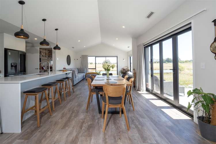 13 Kennedy Quay Huntingdon_9