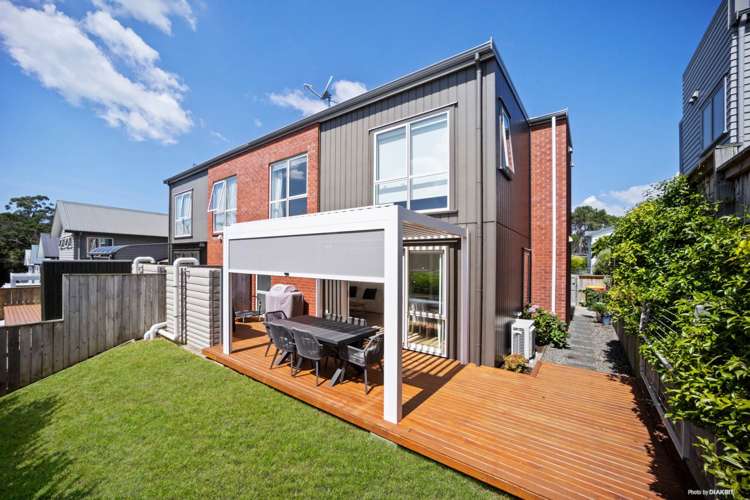 9 Orowaru Avenue Massey_0