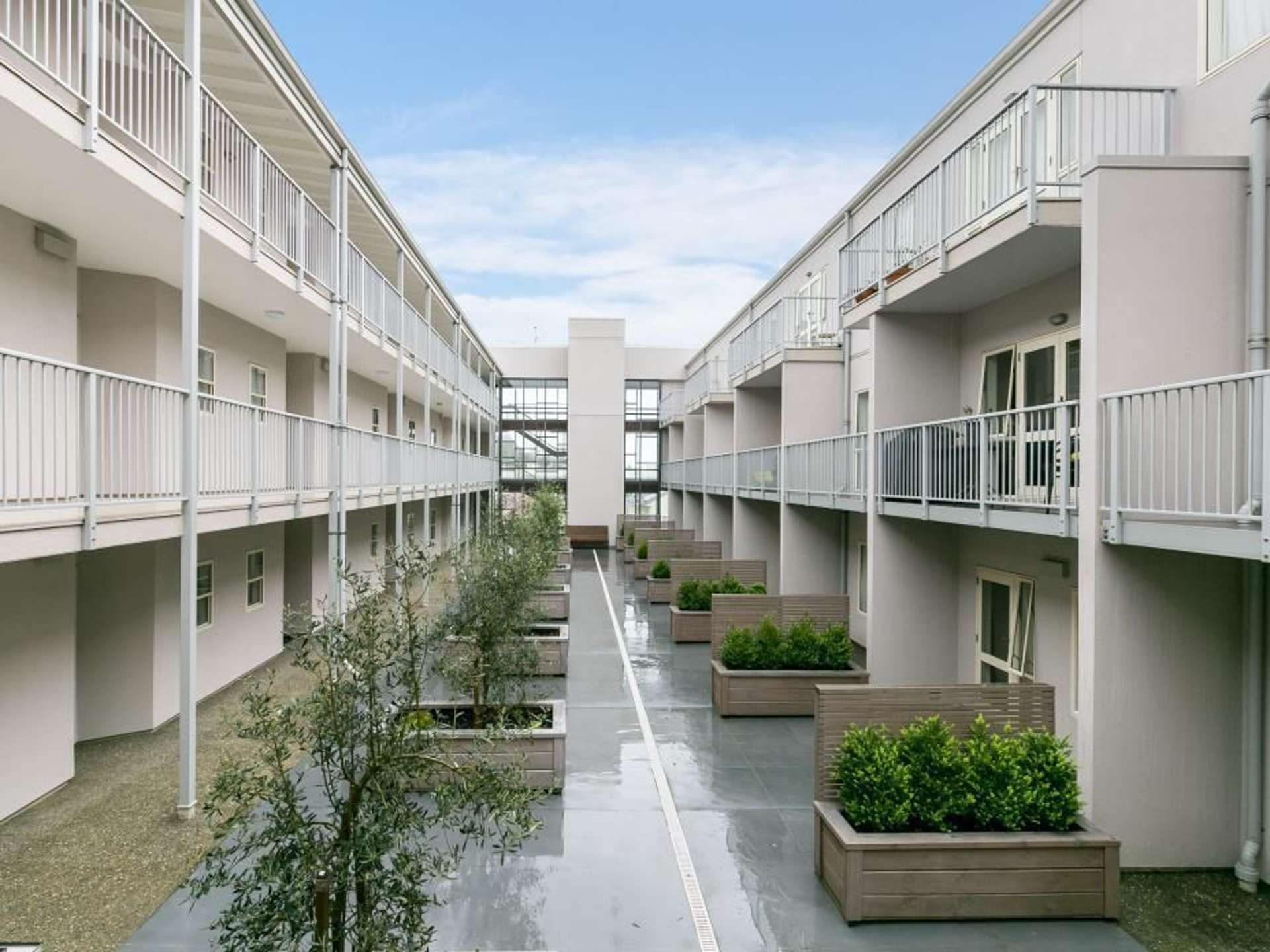 204/72 Herald Street Berhampore_0