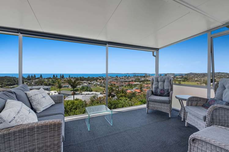65 West Hoe Heights Orewa_2