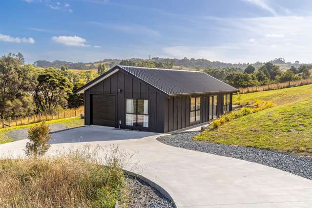 1056 Peak Road Helensville_3
