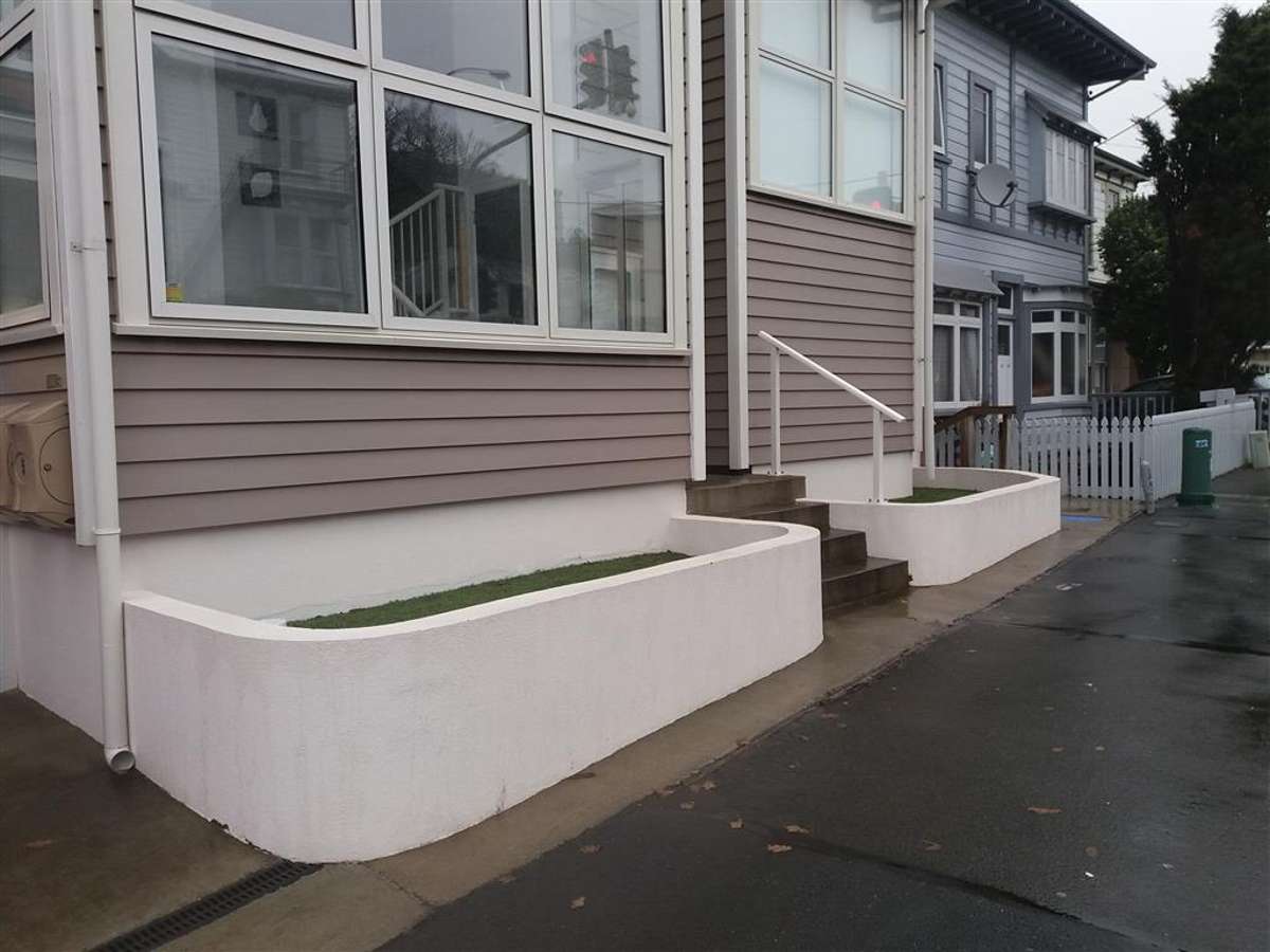 CENTRAL CITY STUDIO APARTMENT 1