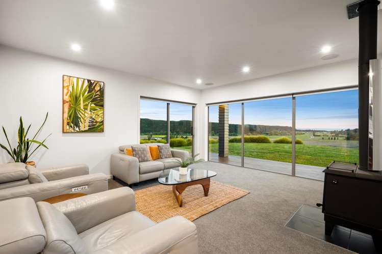 19 Eskridge Drive Bay View_9