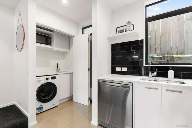 18/15 Chivalry Road Glenfield_5