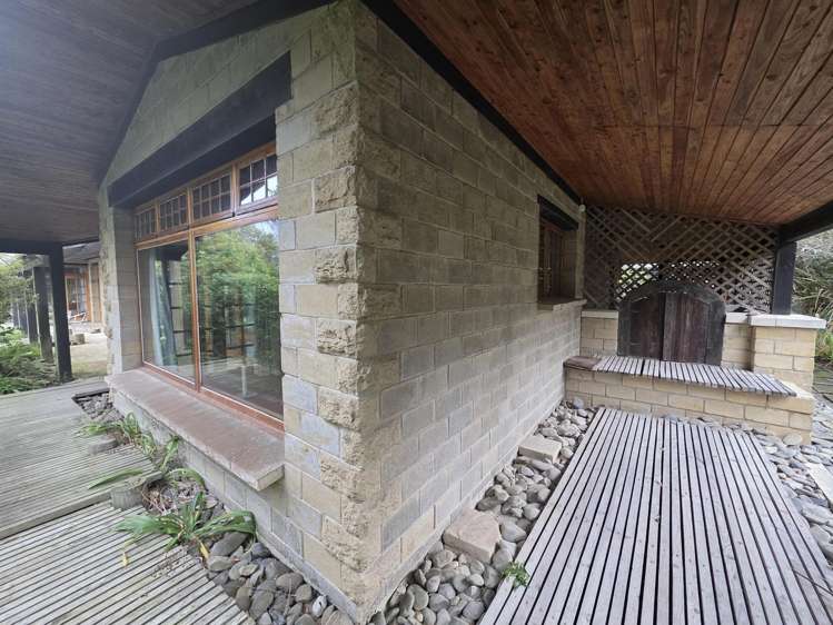 8 Matfen Street South Hill_22