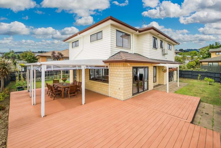 63 William Gamble Drive Greenhithe_1