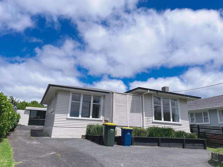 12 Vodanovich Road Te Atatu South_0