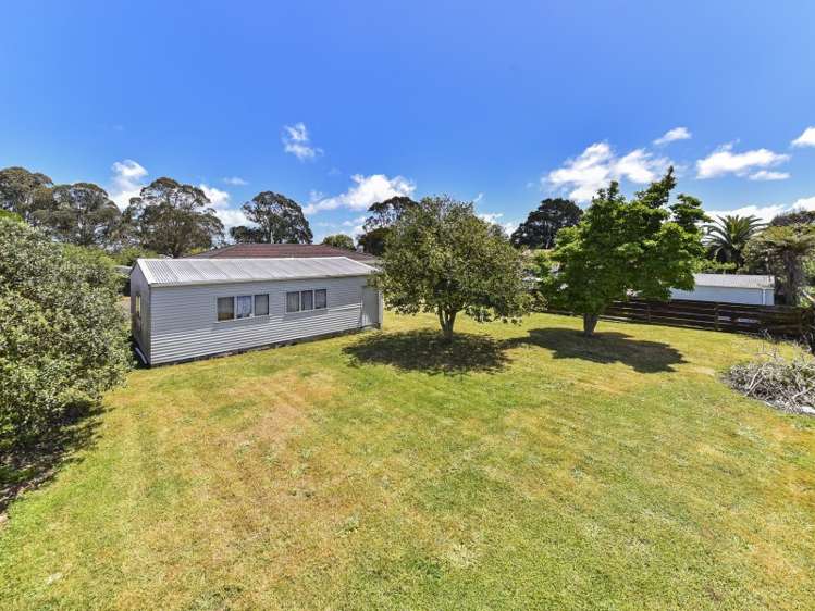 398 Roscommon Road Clendon Park_14