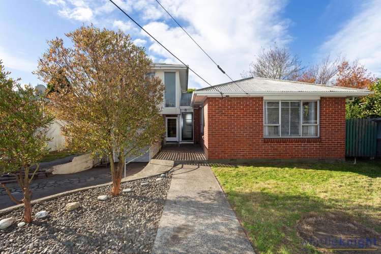 67 Neill Street Hornby_19