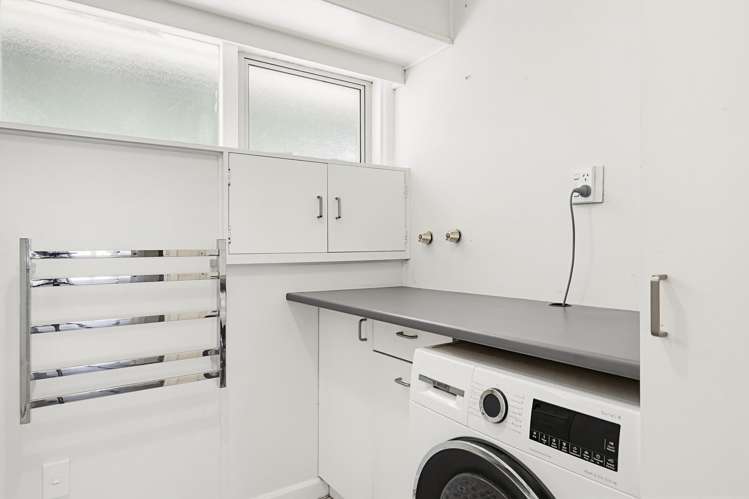 15/125 Grant Road Thorndon_7