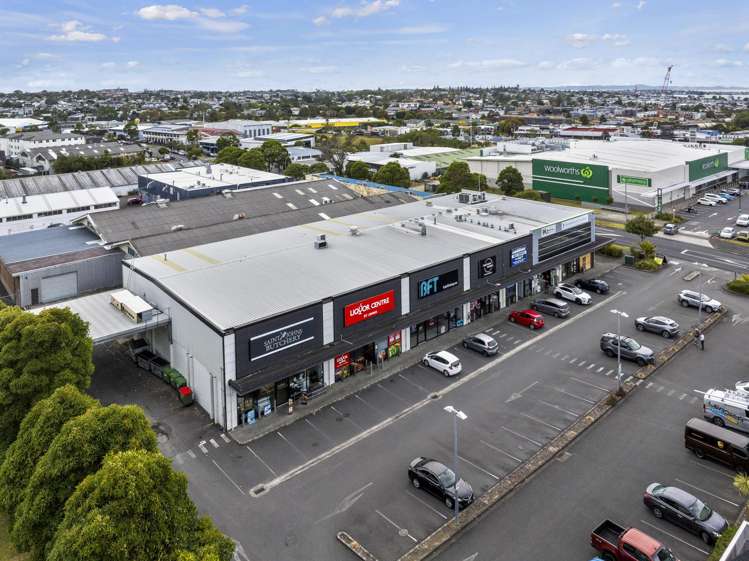 2/115 Felton Mathew Avenue St Johns_6