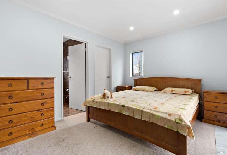 5 Takahe Avenue Takanini_11