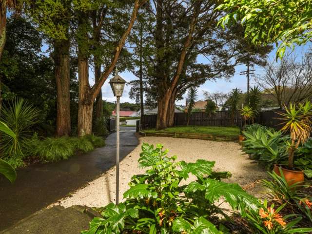 65 Hillcrest Avenue Hillcrest_1