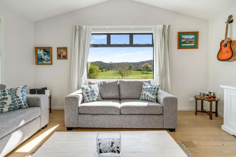 116 Augusta Drive Pauanui_11