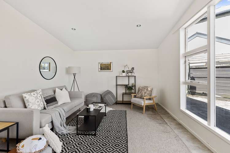 115 Akaroa Drive Maupuia_5