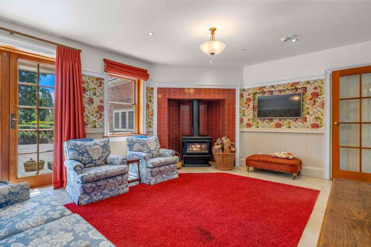 3979 West Coast Road Darfield_21