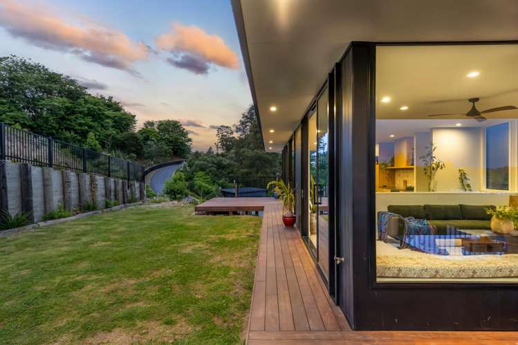 181 Point View Drive East Tamaki Heights_24