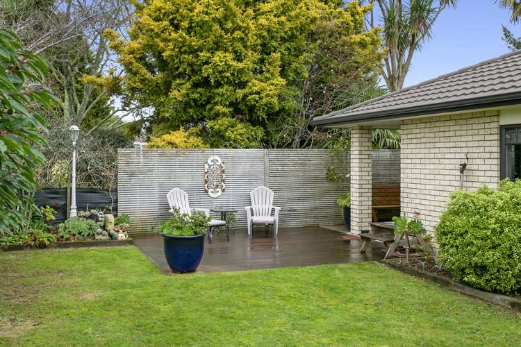 8 Rowling Place Leamington_15