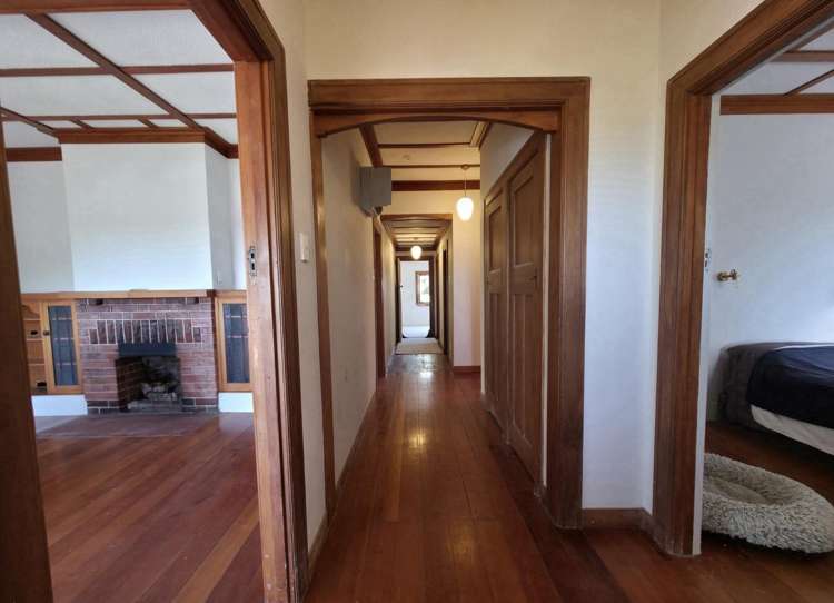 2 Harvey Road 10780_2