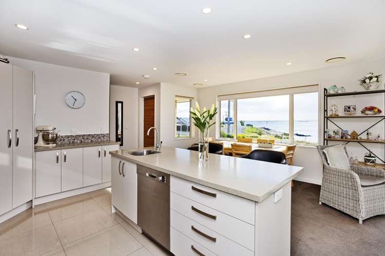4 Gregory Street Bluff_3