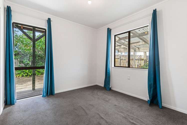 24 Karamu Street Te Atatu Peninsula_9