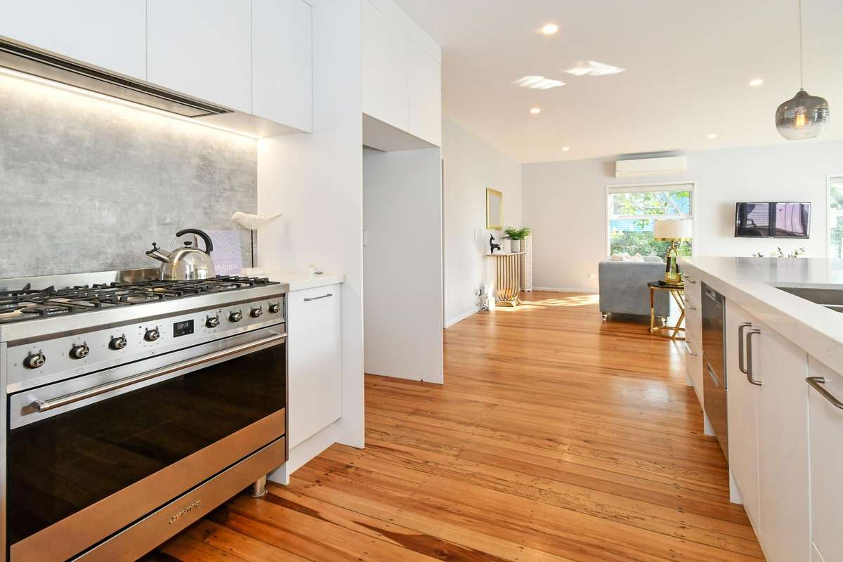 54 Pah Road_2