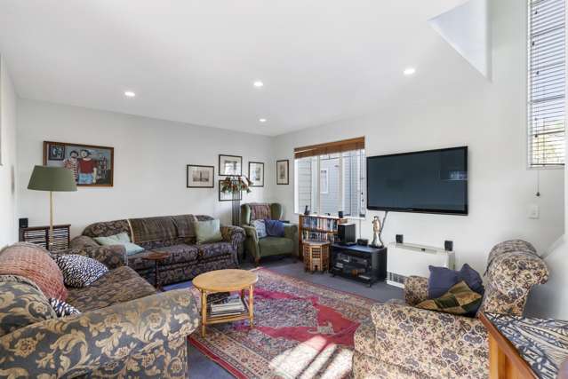 3/10 Colombo Street Newtown_4
