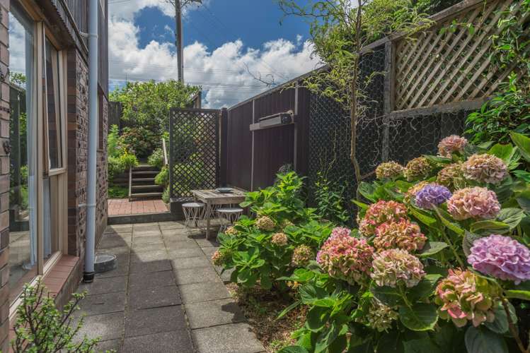 1/63a Norwood Road Bayswater_18