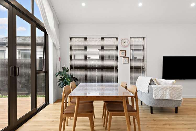 79 Waiwai Drive Wainui_6