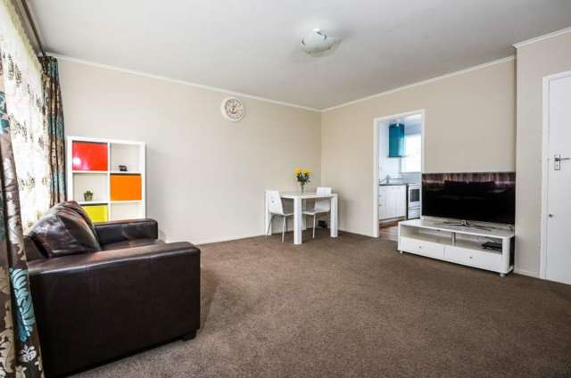 3/11 Preston Ave Mount Albert_2