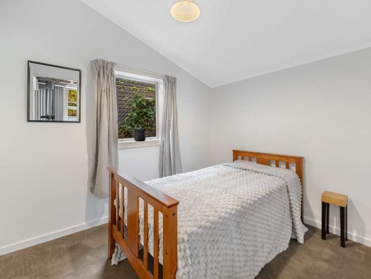 36 Hawkhurst Road Lyttelton_10