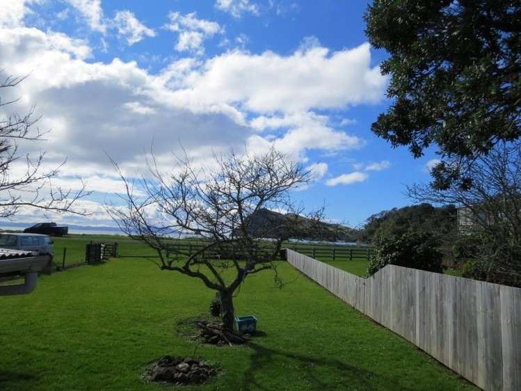 1647 Port Charles Road Port Charles_11