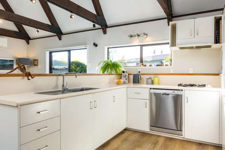 205 Redwood Street Witherlea_4