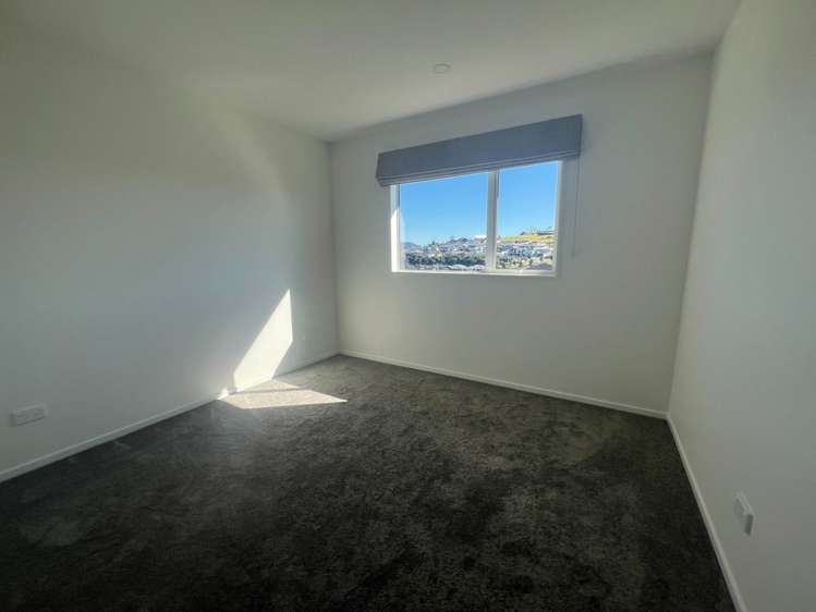 2/62 Anne Burton Drive Warkworth_5