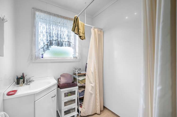 73 Conway Crescent Glengarry_10