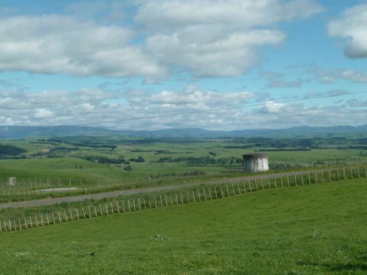 165 Whakapirau Road Maungaturoto_7