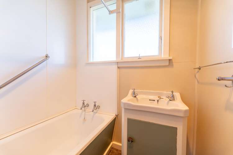 2/8 Hatton Street West End_8