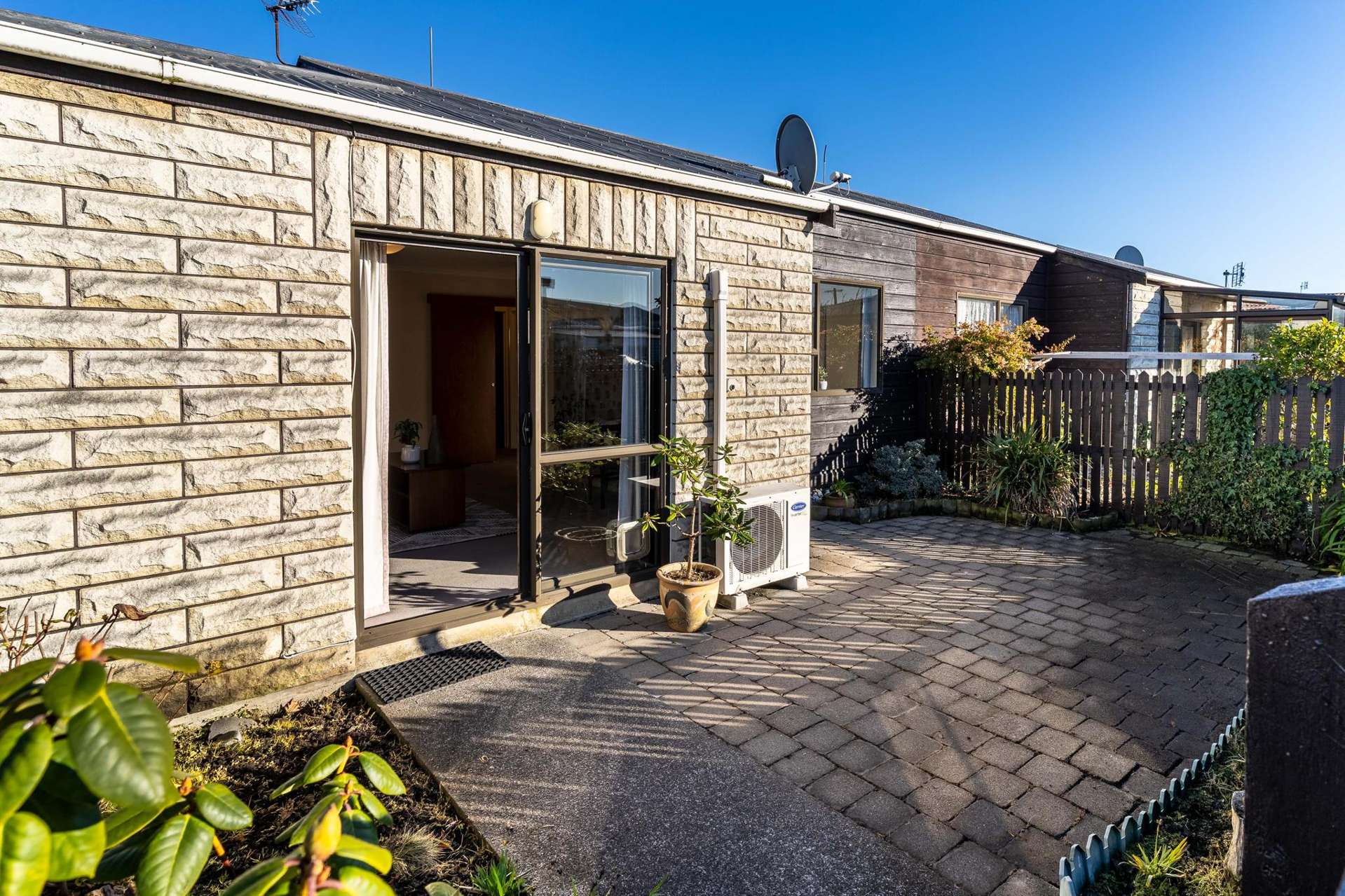 50e Oxford Street South Dunedin_0