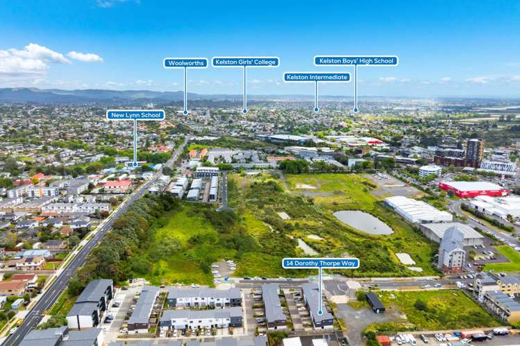 14 Dorothy Thorpe Way New Lynn_10