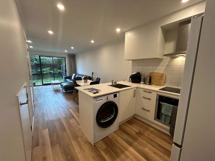 13 Wharara Lane Massey_1