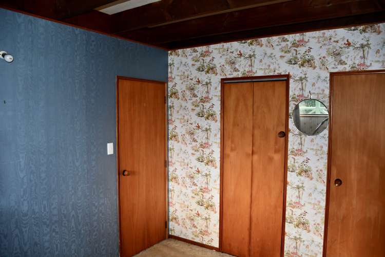 27 Wharf Road Karamea_9