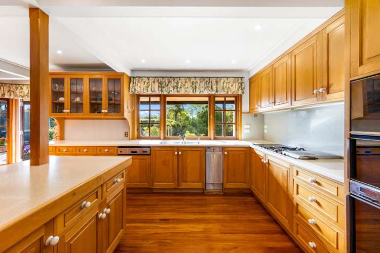 139 Long Drive St Heliers_30